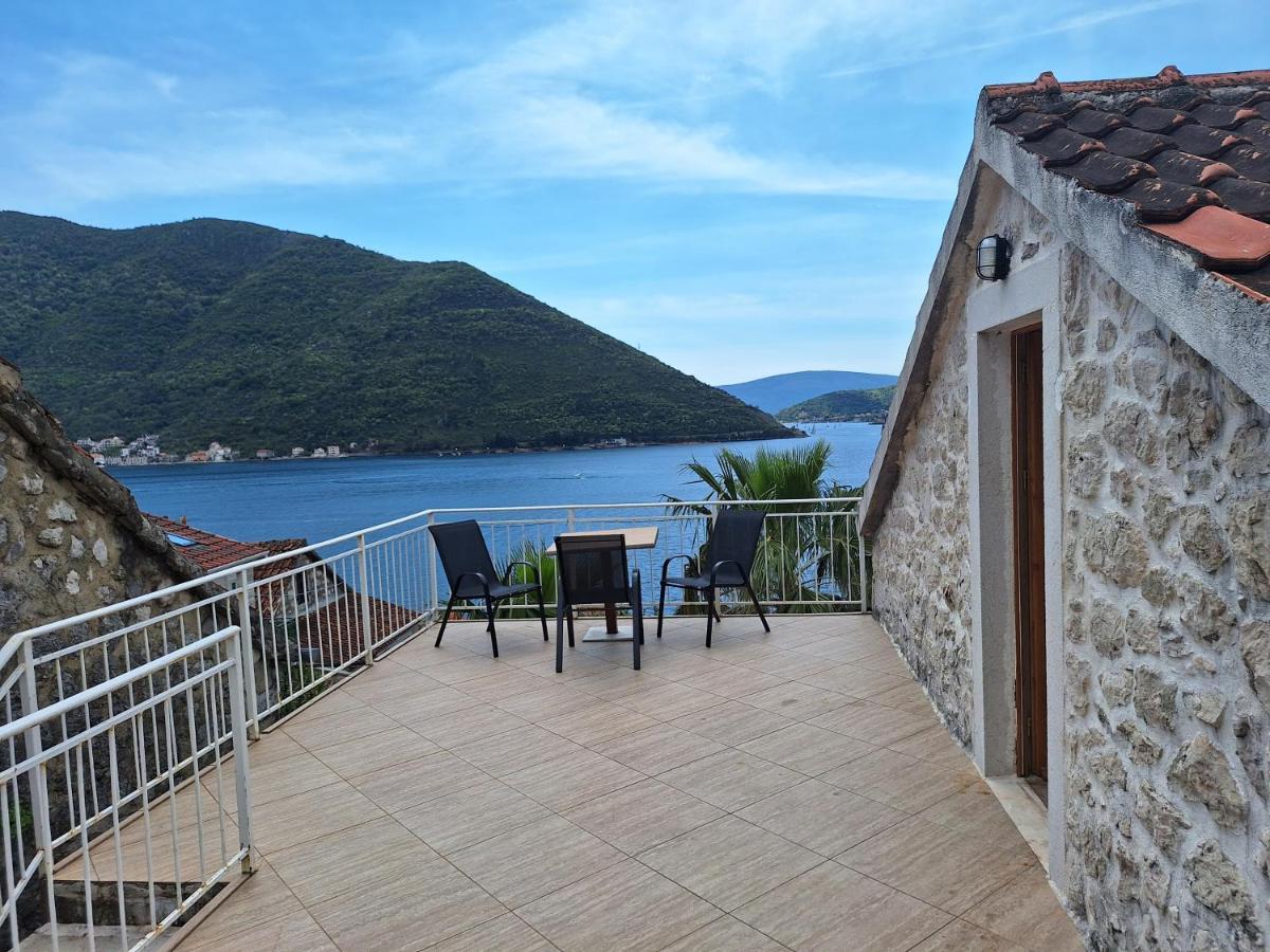 Holiday Home Forteca Perast Exterior foto